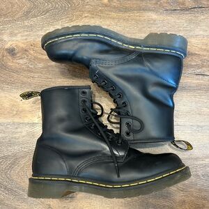 Black Dr. Martin Boots